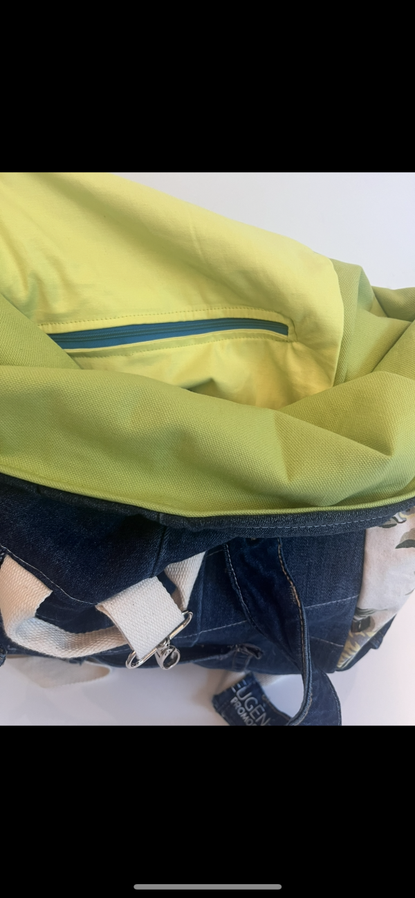 Second hand uit twee broeken