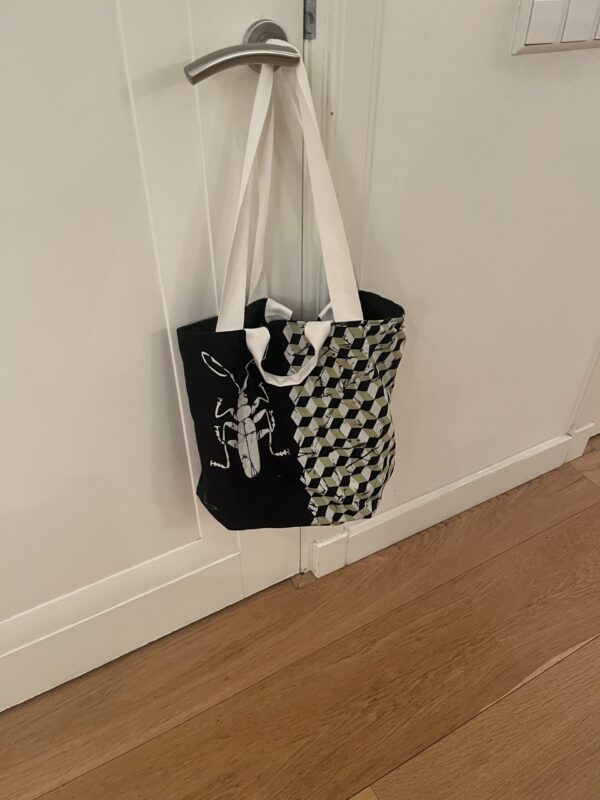 Shopper, twee kanten draagbaar , 20 euro