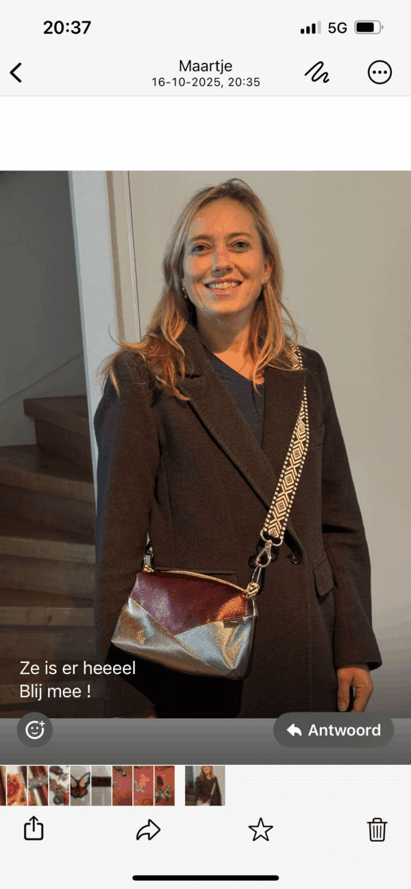 Crossbody Nale rood maat L 45euro