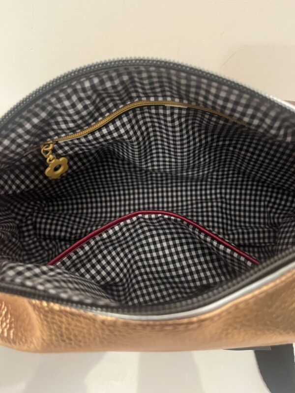 Crossbody Nale rood maat L 45euro