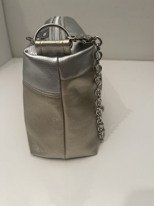 Silver en goud met gele binnenkant