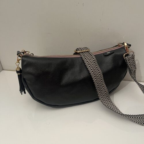 Grijs en roze croissant bag