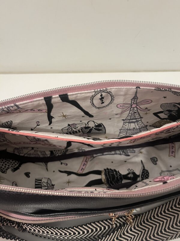 Grijs en roze croissant bag