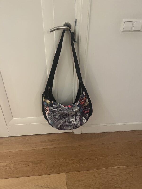 Einstein tas