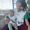 Moeder en dochter shirt vrolijk met teckel