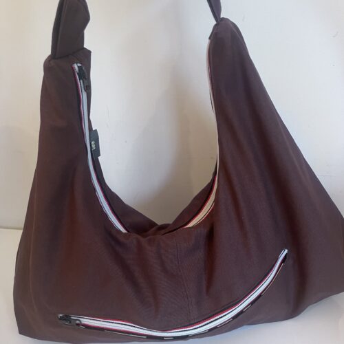 IMG_1836 Bruine shopper met rits